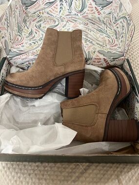 Suede Platform Chelsea Bootie in Taupe